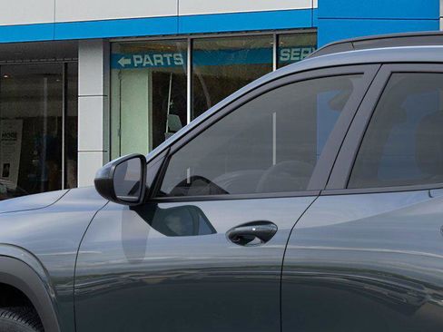New 2026 Chevrolet Trax LT w/ LT Convenience Package image 12
