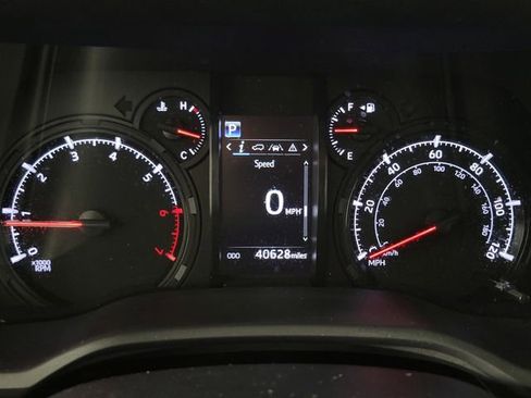 Used 2021 Toyota 4Runner SR5 image 20