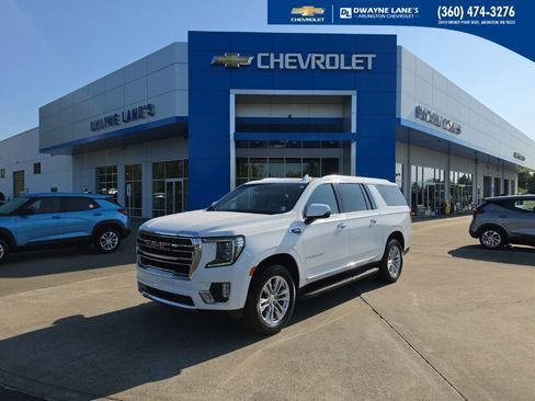 Used 2024 GMC Yukon XL SLT w/ SLT Luxury Package AWD/4WD image 1