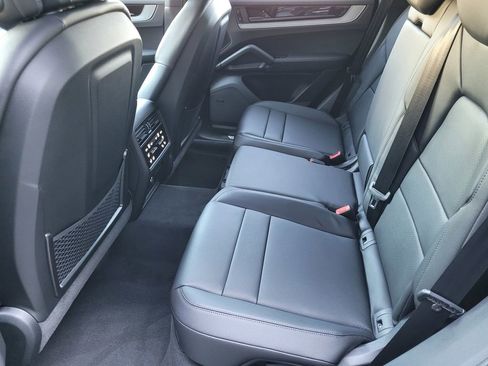 New 2026 Porsche Cayenne AWD/4WD image 14