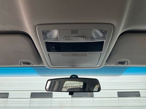 Used 2016 Toyota Tacoma SR5 w/ Towing Package image 16