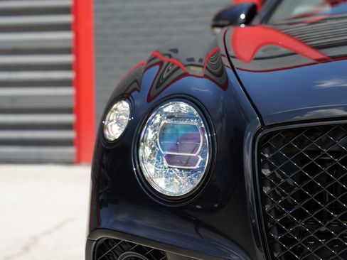 Used 2020 Bentley Continental GT AWD/4WD image 3