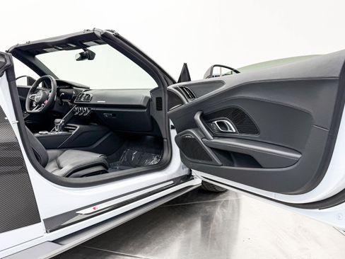 Used 2023 Audi R8 V10 performance w/ Full Leather Package AWD/4WD image 26