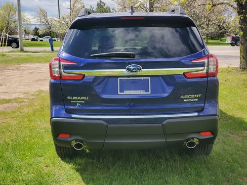 New 2026 Subaru Ascent Limited AWD/4WD image 4