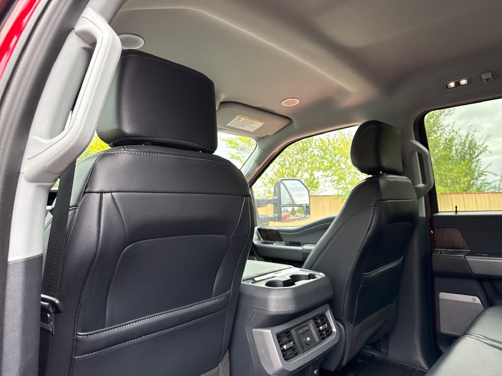Used 2024 Ford F250 Lariat w/ Lariat Ultimate Package AWD/4WD image 21