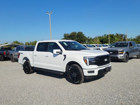 New 2025 Ford F150 Lariat w/ FX4 Off-Road Package image 2