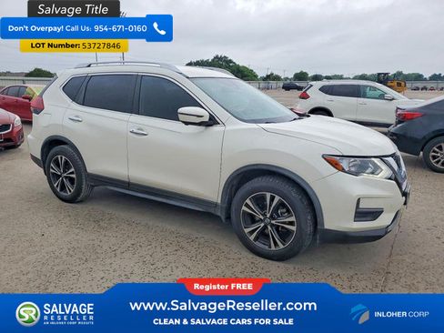 Used 2019 Nissan Rogue SV w/ Premium Package FWD image 5