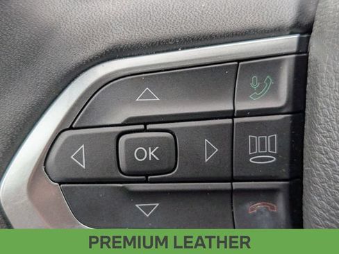 Certified 2025 Jeep Compass Limited w/ Elite Group AWD/4WD image 20