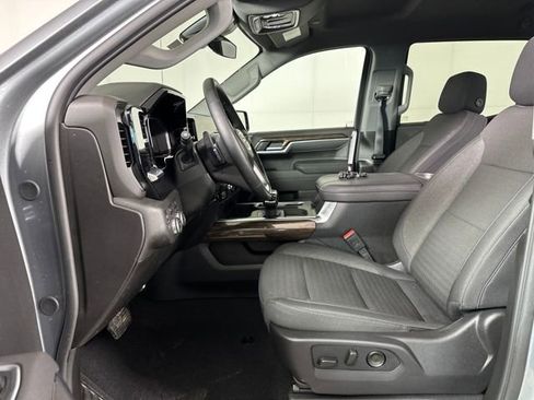 New 2026 GMC Sierra 1500 Elevation image 11