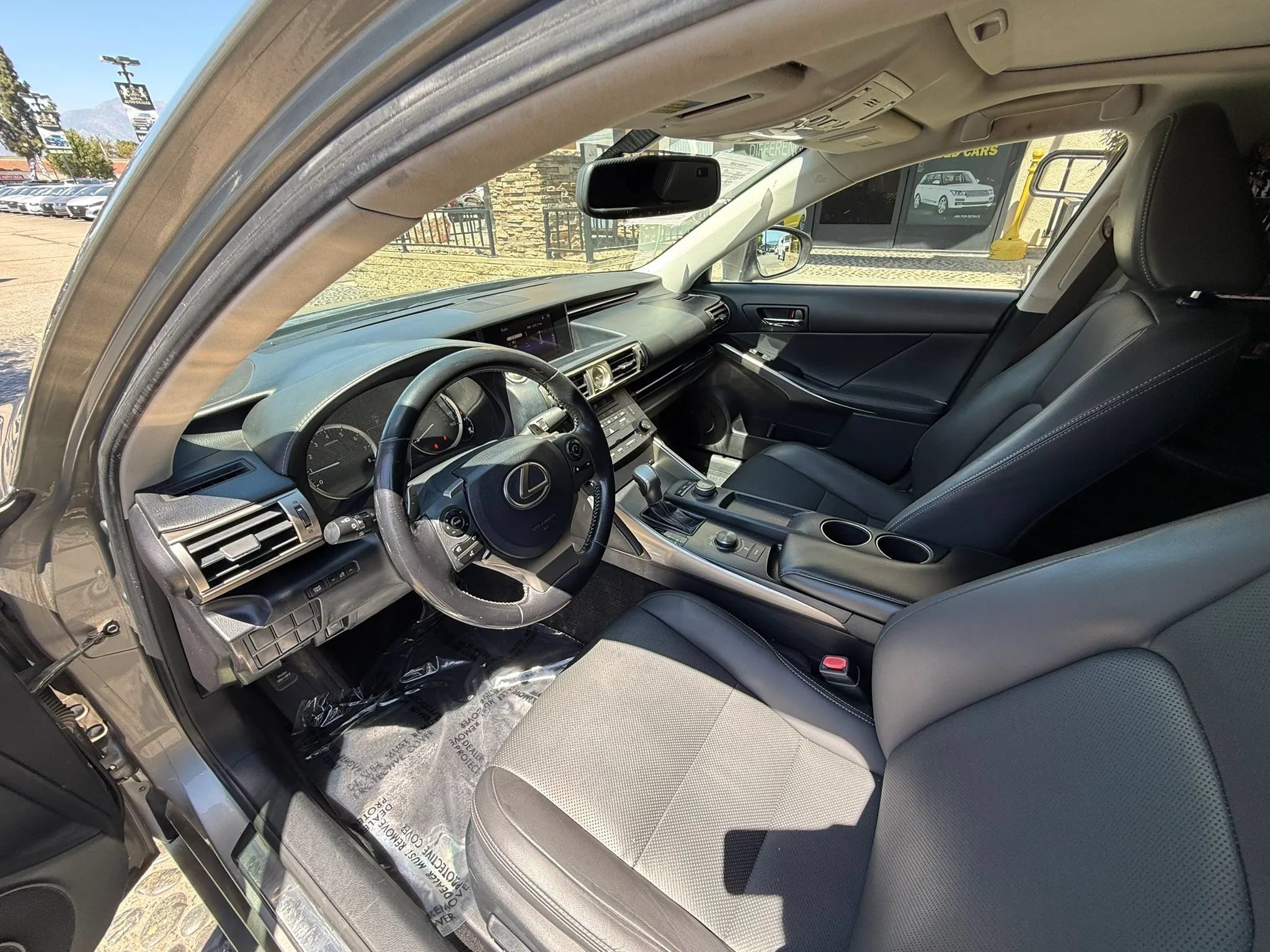 Used 2016 Lexus IS 200t RWD image 12