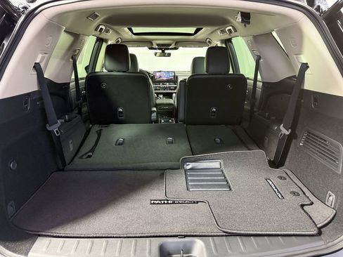 New 2026 Nissan Pathfinder SL image 41