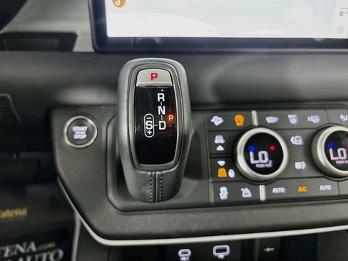 Used 2024 Land Rover Defender 110 S AWD/4WD image 19