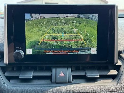 Certified 2025 Toyota RAV4 XLE AWD/4WD image 82
