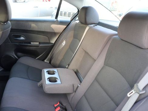 Used 2016 Chevrolet Cruze LT FWD image 22