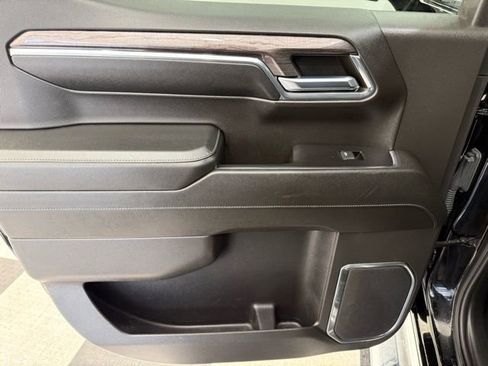 Used 2024 Chevrolet Silverado 1500 LTZ w/ Technology Package image 18