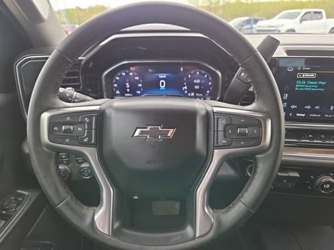 Certified 2024 Chevrolet Silverado 1500 RST AWD/4WD image 13