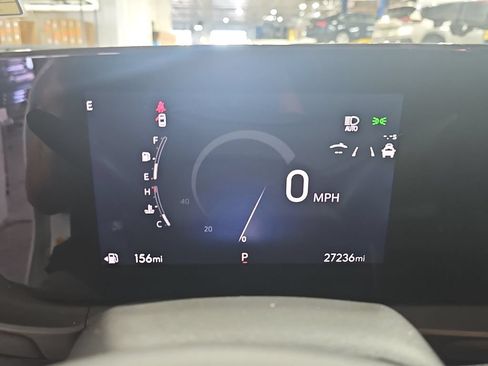 Used 2025 Buick Envista Sport Touring w/ Convenience I Package FWD image 30