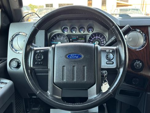 Used 2012 Ford F250 Lariat w/ Lariat Ultimate Pkg AWD/4WD image 35