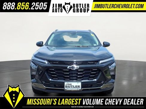 Used 2025 Chevrolet Trax ACTIV w/ Sunroof Package FWD image 25