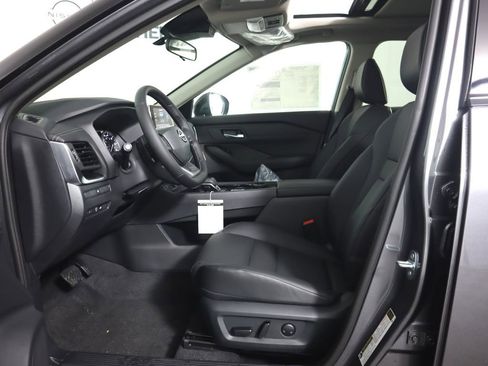 New 2026 Nissan Rogue Dark Armor image 7