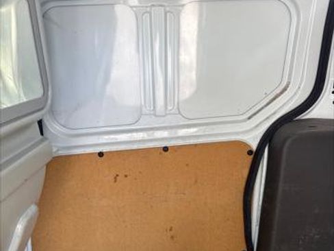 Used 2021 Ford Transit Connect XL image 17