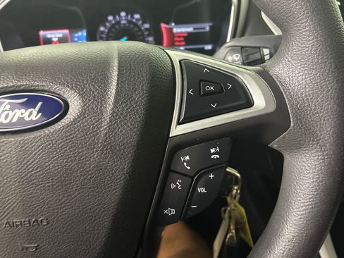Used 2016 Ford Fusion SE FWD image 20