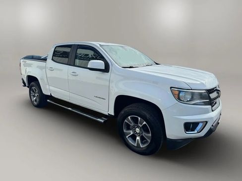 Used 2015 Chevrolet Colorado Z71 RWD image 4