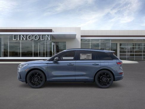 New 2026 Lincoln Corsair Premiere FWD image 3