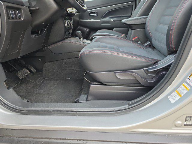 Used 2024 Mitsubishi Outlander Sport AWD image 19