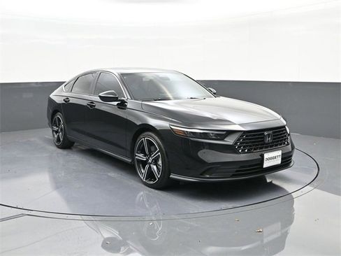 Certified 2025 Honda Accord Sport image 22