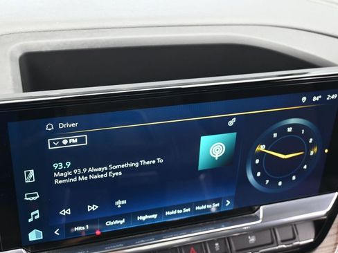 Used 2022 Chevrolet Silverado 1500 RST image 23