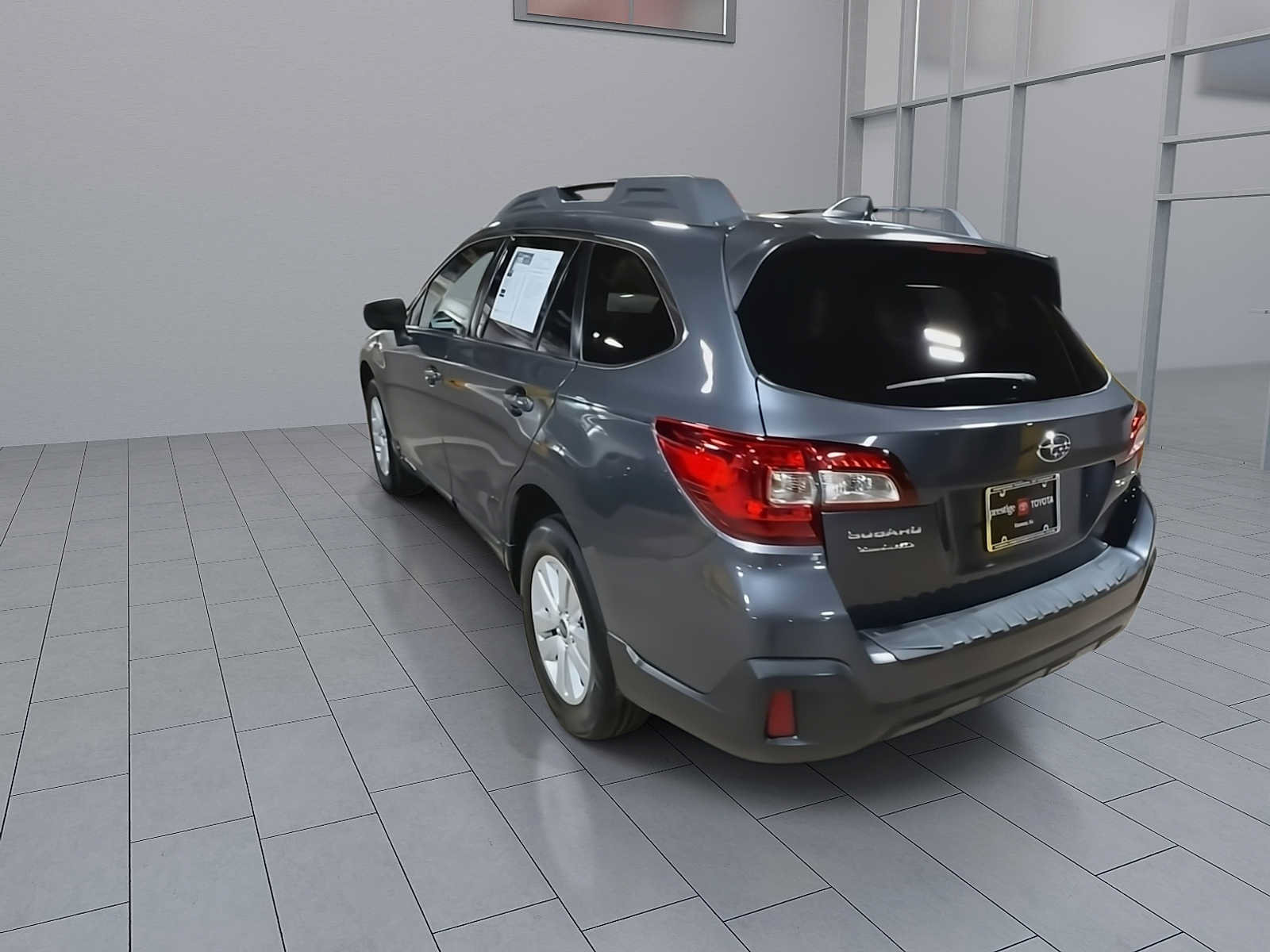 Used 2011 Subaru Forester 2.5X Premium w/ All-Weather Pkg AWD/4WD image 7