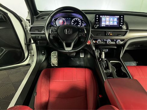 Used 2019 Honda Accord Sport image 13