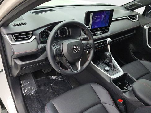 Used 2025 Toyota RAV4 XSE w/ Premium Package AWD/4WD image 19