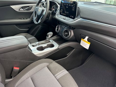 New 2026 Chevrolet Blazer LT image 16