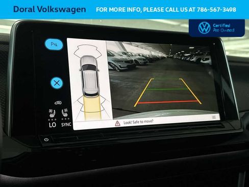 Used 2025 Volkswagen Atlas Cross Sport SEL R-Line AWD/4WD image 19