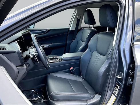 Used 2025 Lexus NX 350h AWD w/ Cold Area Package image 8