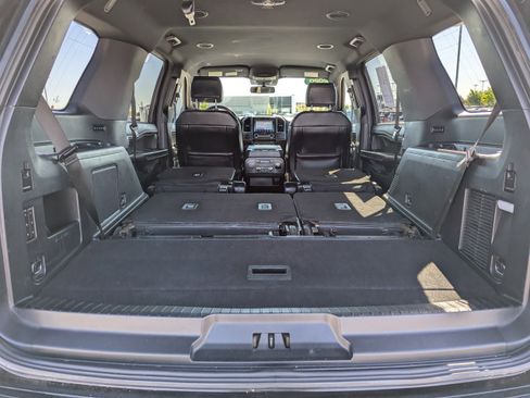 Used 2020 Ford Expedition Limited AWD/4WD image 36