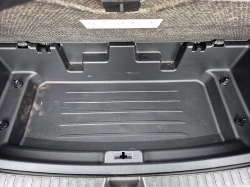 Used 2024 GMC Acadia Elevation w/ Luxury Package image 34