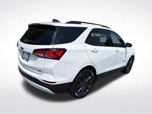 Used 2024 Chevrolet Equinox RS w/ LPO, Floor Liner Package FWD image 6