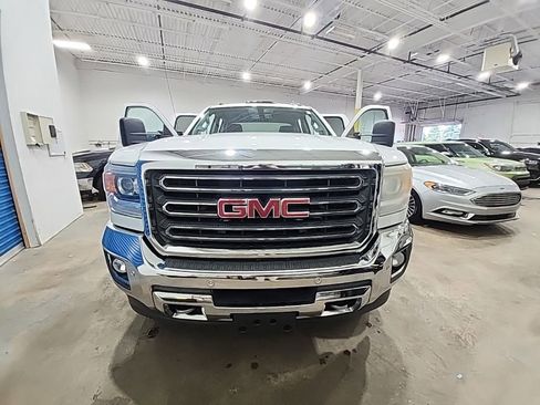 Used 2015 GMC Sierra 2500 SLT AWD/4WD image 26