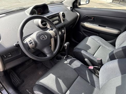 Used 2006 Scion xA FWD image 29