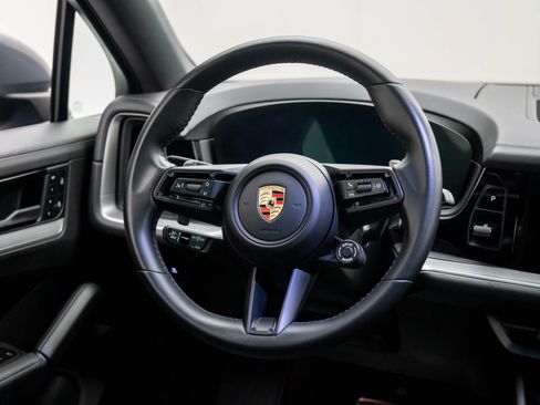 Certified 2024 Porsche Cayenne S image 12