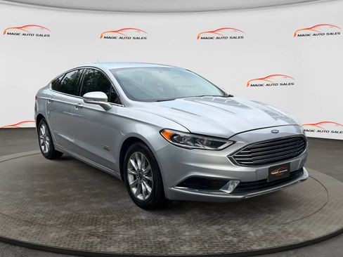 Used 2018 Ford Fusion Energi SE FWD image 5