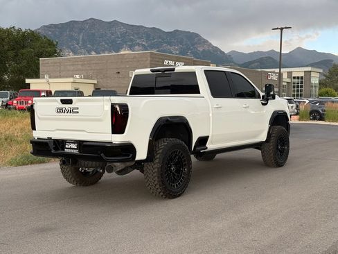 Used 2026 GMC Sierra 2500 AT4X AWD/4WD image 9