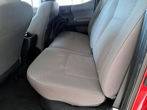 Used 2022 Toyota Tacoma SR image 28