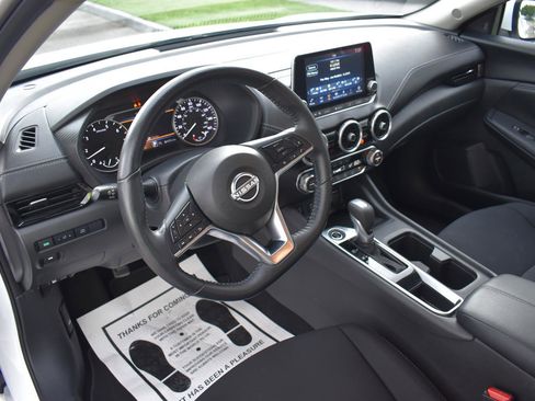 Certified 2025 Nissan Sentra SV w/ All-Weather Package FWD image 26
