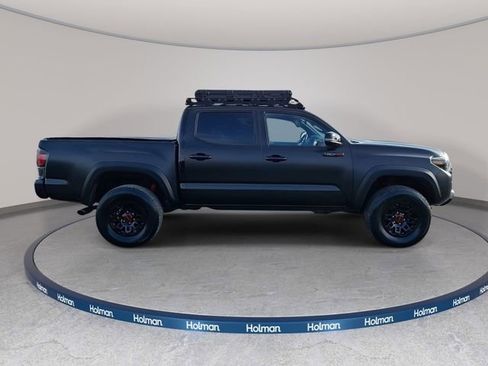 Used 2018 Toyota Tacoma TRD Pro image 5