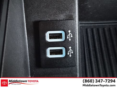 Used 2018 Ford F150 XL w/ Equipment Group 101A Mid AWD/4WD image 26