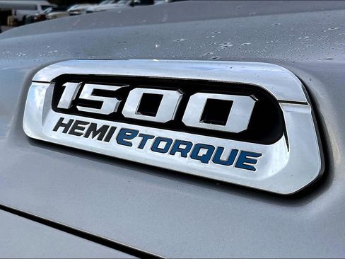 Used 2024 RAM 1500 Laramie image 34